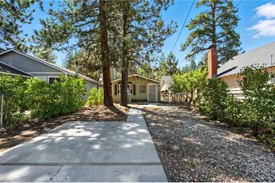 650 San Bernardino Avenue, Sugarloaf, CA 92386 - Photo 11