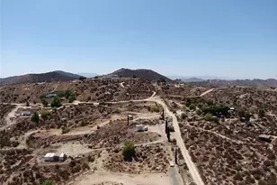 20320 Roads End Dr, Perris, CA 92570 - Photo 21