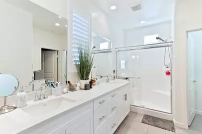16040 Jamie Lane #9, Fontana, CA 92336 - Photo 21