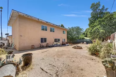 17238 Manzanita Drive, Fontana, CA 92335 - Photo 27