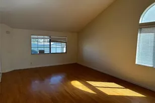 13675 Riverstone Dr, Victorville, CA 92392 - Photo 7