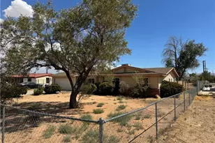 21815 Klickitat Ave, Apple Valley, CA 92307 - Photo 7