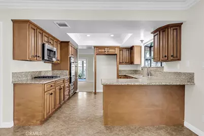 510 Via Zapata, Riverside, CA 92507 - Photo 13