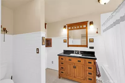 628 W Fern Avenue, Redlands, CA 92373 - Photo 23