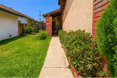 15783 Barbee Street #10, Fontana, CA 92336 - Photo 3