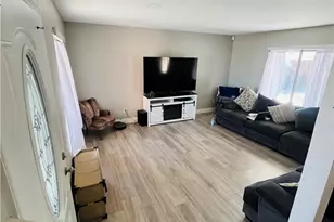 11559 Parakeet Ct, Moreno Valley, CA 92557 - Photo 9