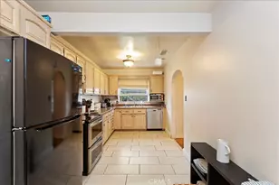 4910 Brockton Ave, Riverside, CA 92506 - Photo 17