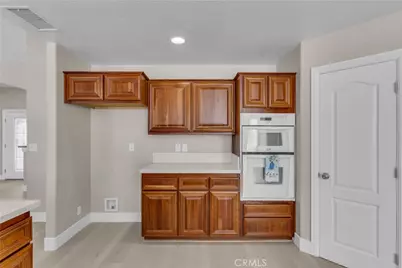 15598 Apple Valley Road, Apple Valley, CA 92307 - Photo 11