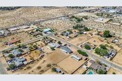 15413 Burwood Road, Victorville, CA 92394 - Photo 45