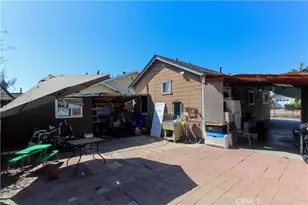 212 E Adams St, Santa Ana, CA 92707 - Photo 13