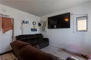 212 E Adams St, Santa Ana, CA 92707 - Photo 5