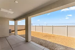 25338 Violane Dr, Menifee, CA 92585 - Photo 5