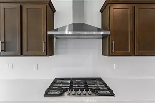 25338 Violane Dr, Menifee, CA 92585 - Photo 19