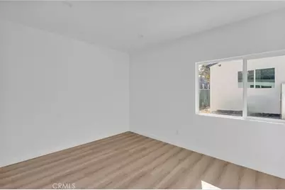 8704 S Denker Avenue, Los Angeles, CA 90047 - Photo 41