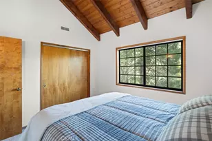 305 Auburn Dr, Lake Arrowhead, CA 92352 - Photo 23