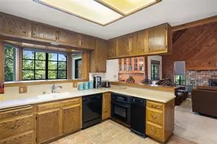 305 Auburn Dr, Lake Arrowhead, CA 92352 - Photo 11