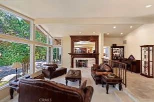 2100 Hathaway Pl, Riverside, CA 92506 - Photo 9