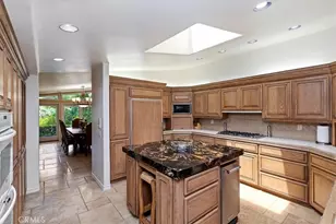 2100 Hathaway Pl, Riverside, CA 92506 - Photo 13