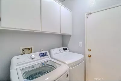 13493 Fairfield Drive, Corona, CA 92883 - Photo 17