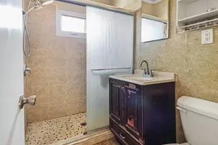 7802 Newman Ave, Huntington Beach, CA 92647 - Photo 21