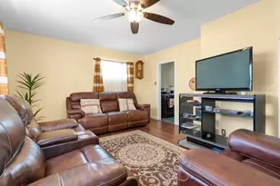 14100 S Ainsworth St, Gardena, CA 90247 - Photo 3