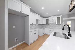 14490 Savannah Ct, Apple Valley, CA 92307 - Photo 9