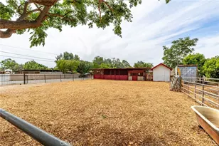 4795 Bain St, Jurupa Valley, CA 91752 - Photo 43