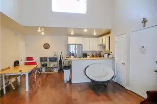 25011 Peachland Ave, Newhall, CA 91321 - Photo 7