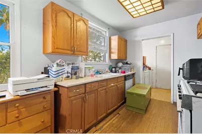 10022 Burnet Ave, Mission Hills (San Fernando), CA 91345 - Photo 7