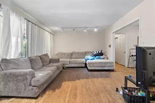 10022 Burnet Ave, Mission Hills (San Fernando), CA 91345 - Photo 21