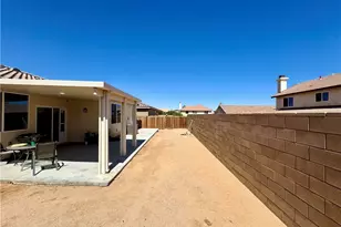 9247 Barnwood, Hesperia, CA 92344 - Photo 37