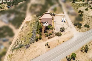 7575 Rancho Rd, Wrightwood, CA 92372 - Photo 21