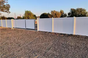 14650 Boyle Ave, Fontana, CA 02337 - Photo 1