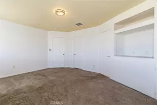 6895 Coyote Rd, Phelan, CA 92371 - Photo 15