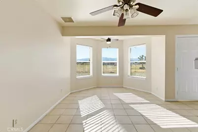 6895 Coyote Rd, Phelan, CA 92371 - Photo 7