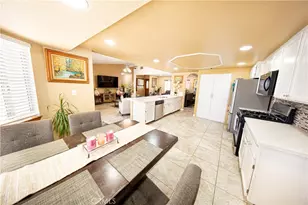 14024 Delaware Rd, Apple Valley, CA 92307 - Photo 3