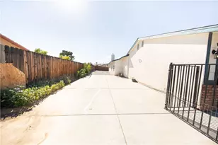 14024 Delaware Rd, Apple Valley, CA 92307 - Photo 39