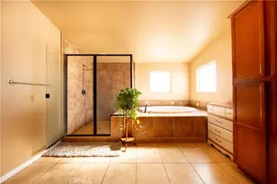 14024 Delaware Rd, Apple Valley, CA 92307 - Photo 27