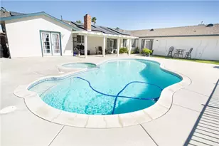 14024 Delaware Rd, Apple Valley, CA 92307 - Photo 35