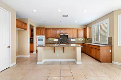 11356 Pondhurst Way, Riverside, CA 92505 - Photo 17