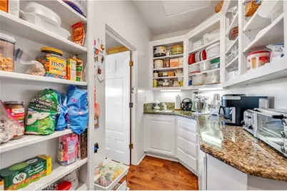 21410 Avenida De Arboles, Murrieta, CA 92562 - Photo 19