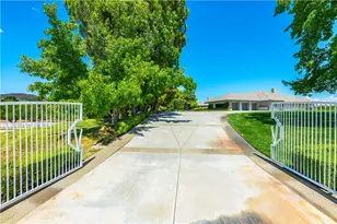 21410 Avenida De Arboles, Murrieta, CA 92562 - Photo 7