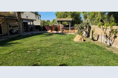 1940 Clemens Place, San Jacinto, CA 92583 - Photo 11