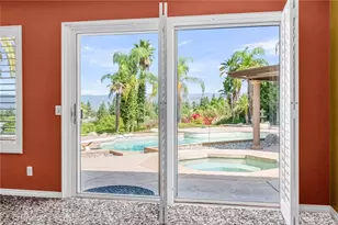 1249 Coronet Dr, Riverside, CA 92506 - Photo 21