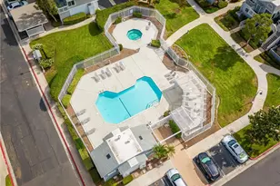 73 Huntington, Irvine, CA 92620 - Photo 27