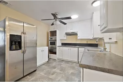 11020 Viento Place, Apple Valley, CA 92308 - Photo 17