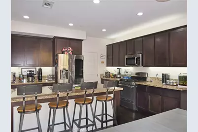 26838 Albion Way, Canyon Country, CA 91351 - Photo 13