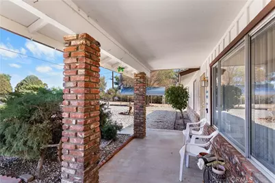 17837 Fresno Street, Hesperia, CA 92345 - Photo 9