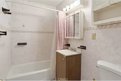 481 20th St, San Bernardino, CA 92405 - Photo 17