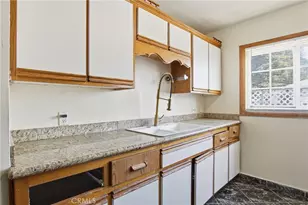 481 20th St, San Bernardino, CA 92405 - Photo 19